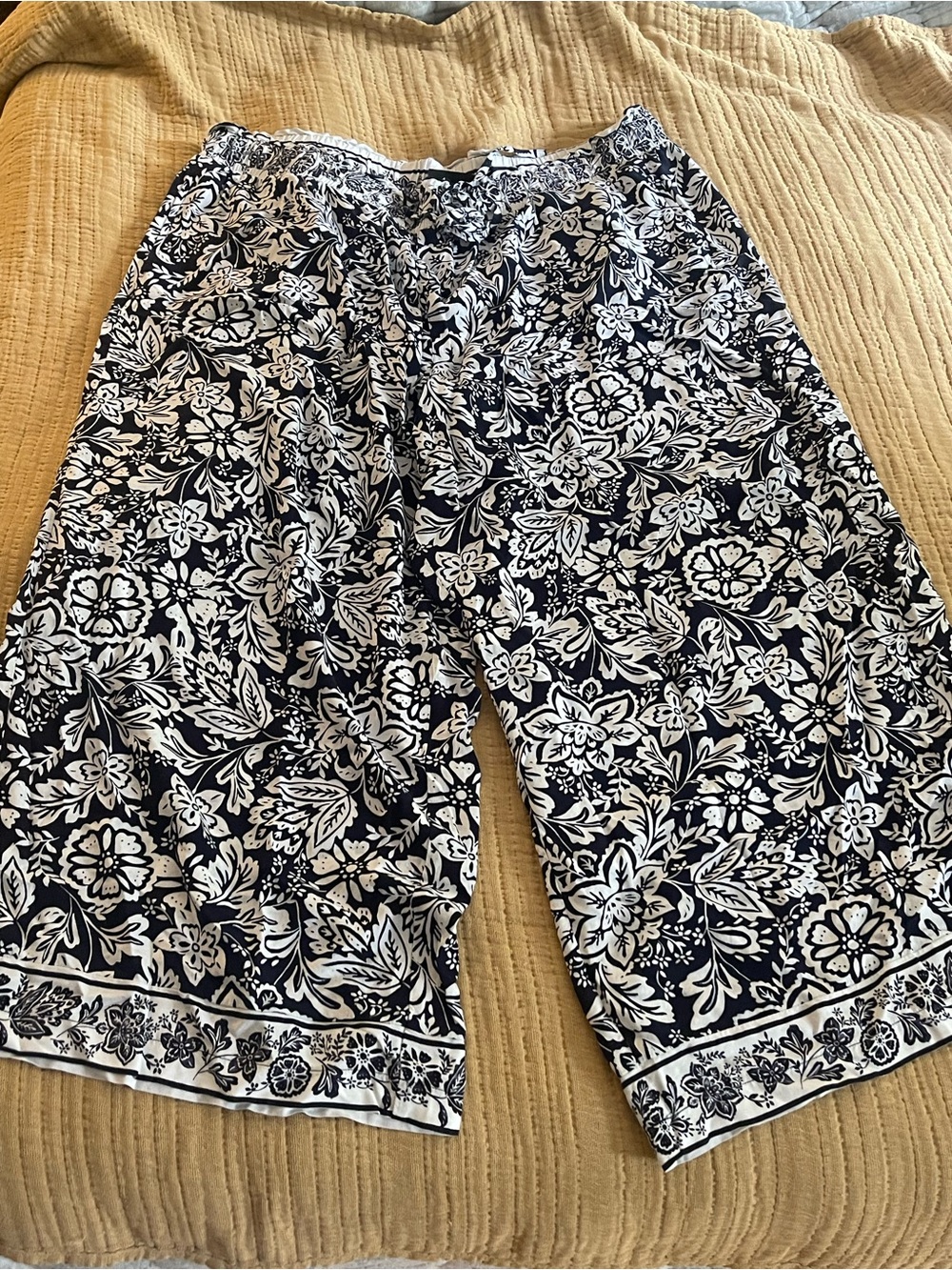 Lane Bryant Navy and White floral wide leg pants